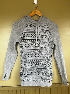 Akini Textured Hooded Knit sweatshirt thumbholes pockets Activewear Small